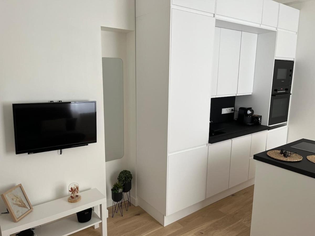 Appartement Cosy A 1 Min De Paris Charenton-le-Pont Esterno foto