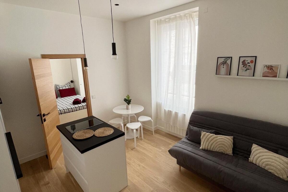 Appartement Cosy A 1 Min De Paris Charenton-le-Pont Esterno foto