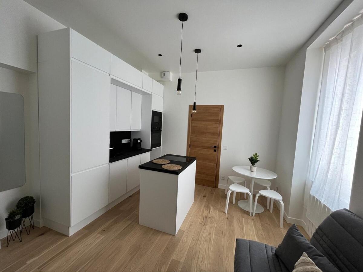 Appartement Cosy A 1 Min De Paris Charenton-le-Pont Esterno foto