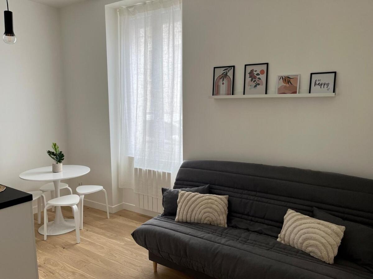 Appartement Cosy A 1 Min De Paris Charenton-le-Pont Esterno foto