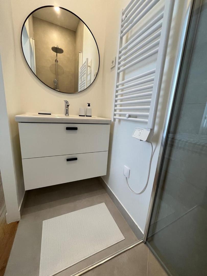 Appartement Cosy A 1 Min De Paris Charenton-le-Pont Esterno foto