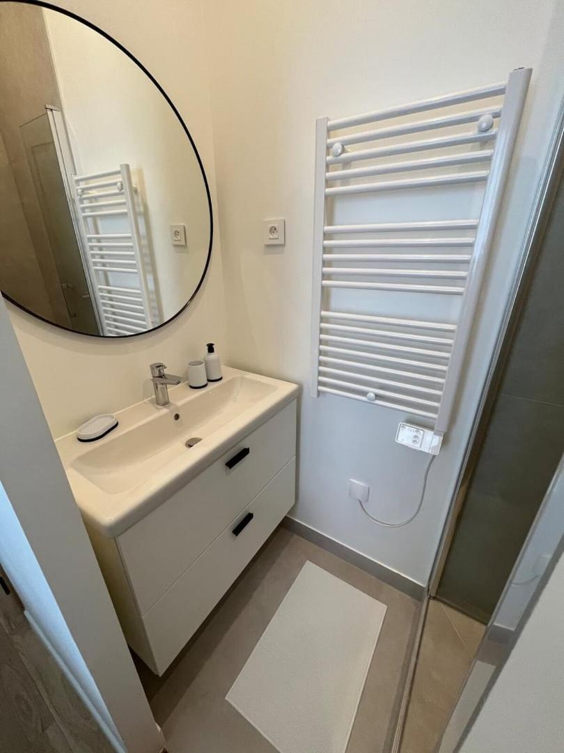 Appartement Cosy A 1 Min De Paris Charenton-le-Pont Esterno foto